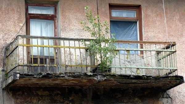 Входит ли балкон или лоджия в общую площадь квартиры по закону