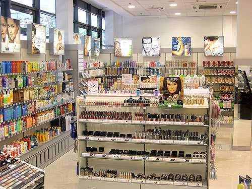 Свой бизнес: косметика и парфюмерия. выгодно ли торговать косметикой и парфюмерией. как открыть магазин косметики :: businessman.ru