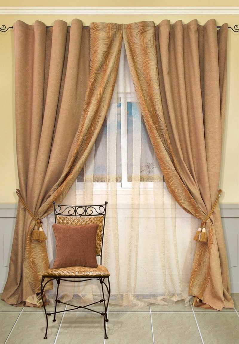 Что такое итальянские шторы и как их правильно вводить в обстановку комнаты? - шторы