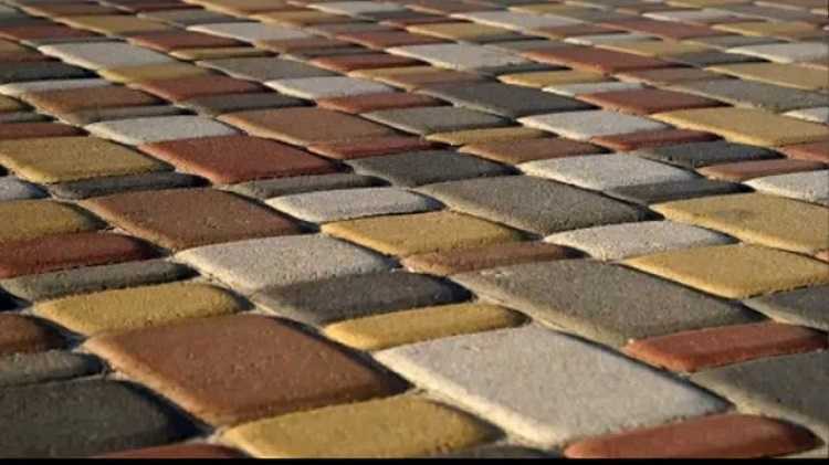 Укладка тротуарной плитки – инструкция, технология монтажа на песок, бетонное основание, обработка + фото-видео