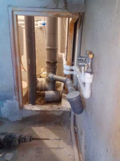 Как выполняется подключение крана и инсталляции унитаза к водопроводу? как установить или инсталлировать подвесной унитаз