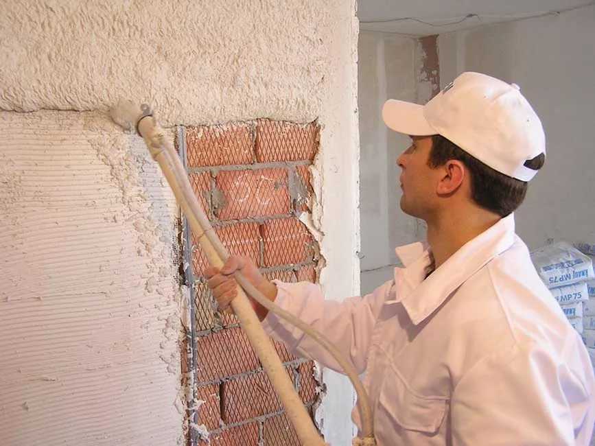 Механизированная штукатурка стен – преимущества и недостатки, технология процесса
