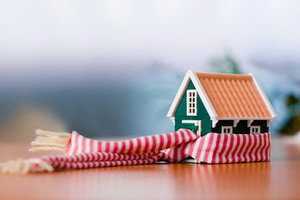 Теплоизоляция деревянного дома: требования к используемым материалам. утепление пола, стен и потолка