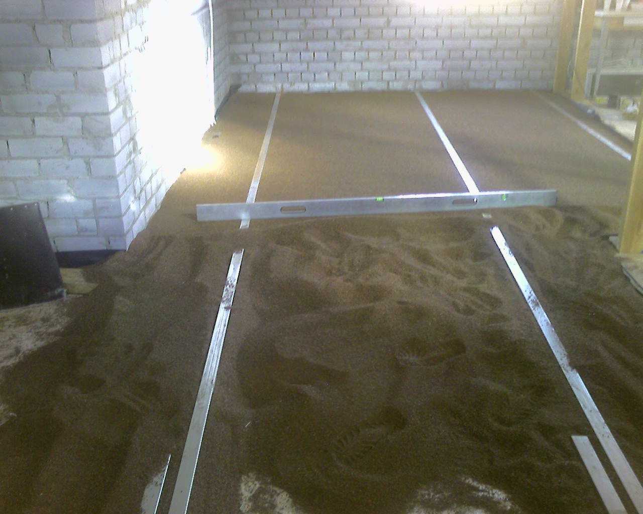 Делаем плавающую бетонную стяжку под плитку на деревянный пол