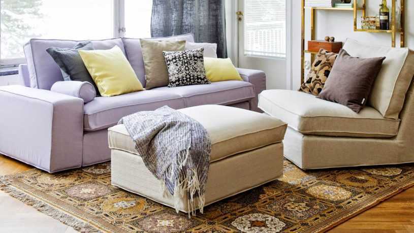 Белый кожаный диван в интерьере: с чем его можно сочетать, как обыграть в гостиной